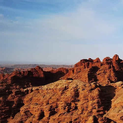 企業(yè)或者公司團建旅游中有中大巴租賃時的注意事項有哪些？