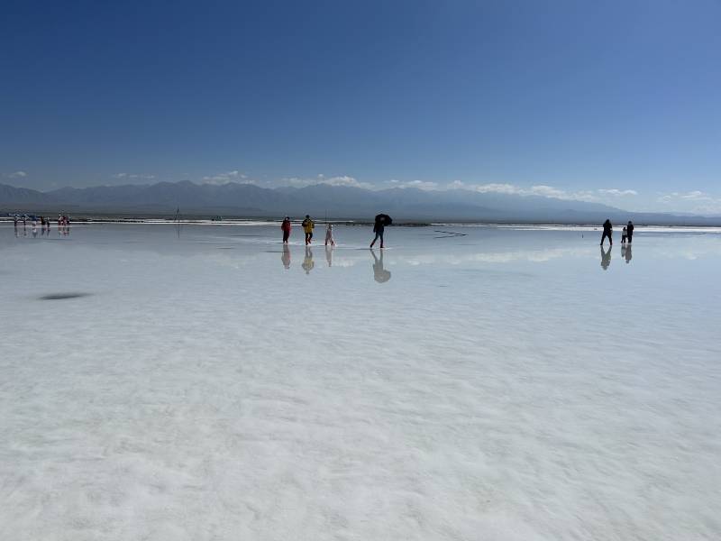 敦煌租車商務(wù)租車服務(wù)中需要注意些什么？