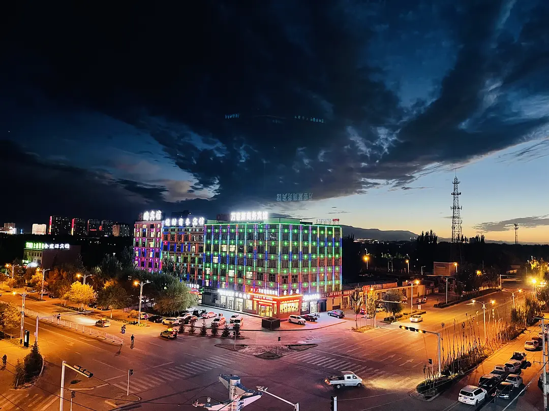 敦煌包車如何提高租車服務(wù)的質(zhì)量呢？