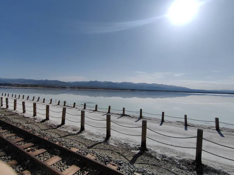 敦煌包車租車應(yīng)該注意哪些事項(xiàng)？