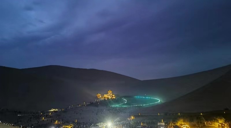 敦煌租車公司：租車時(shí)，應(yīng)該注意的事項(xiàng)