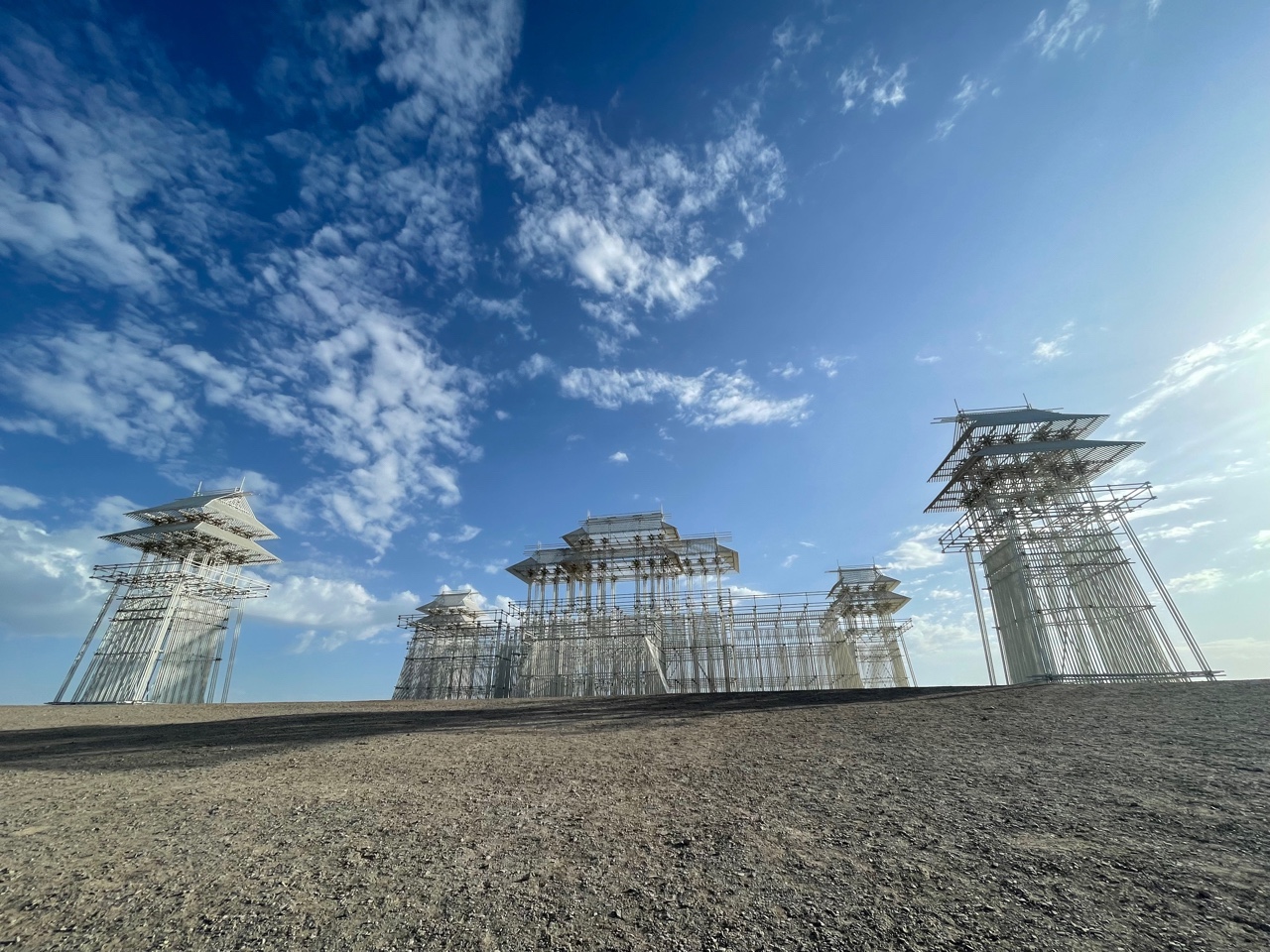 如何選擇一家靠譜的租車公司？甘肅逐西租車公司，您的明智之選！